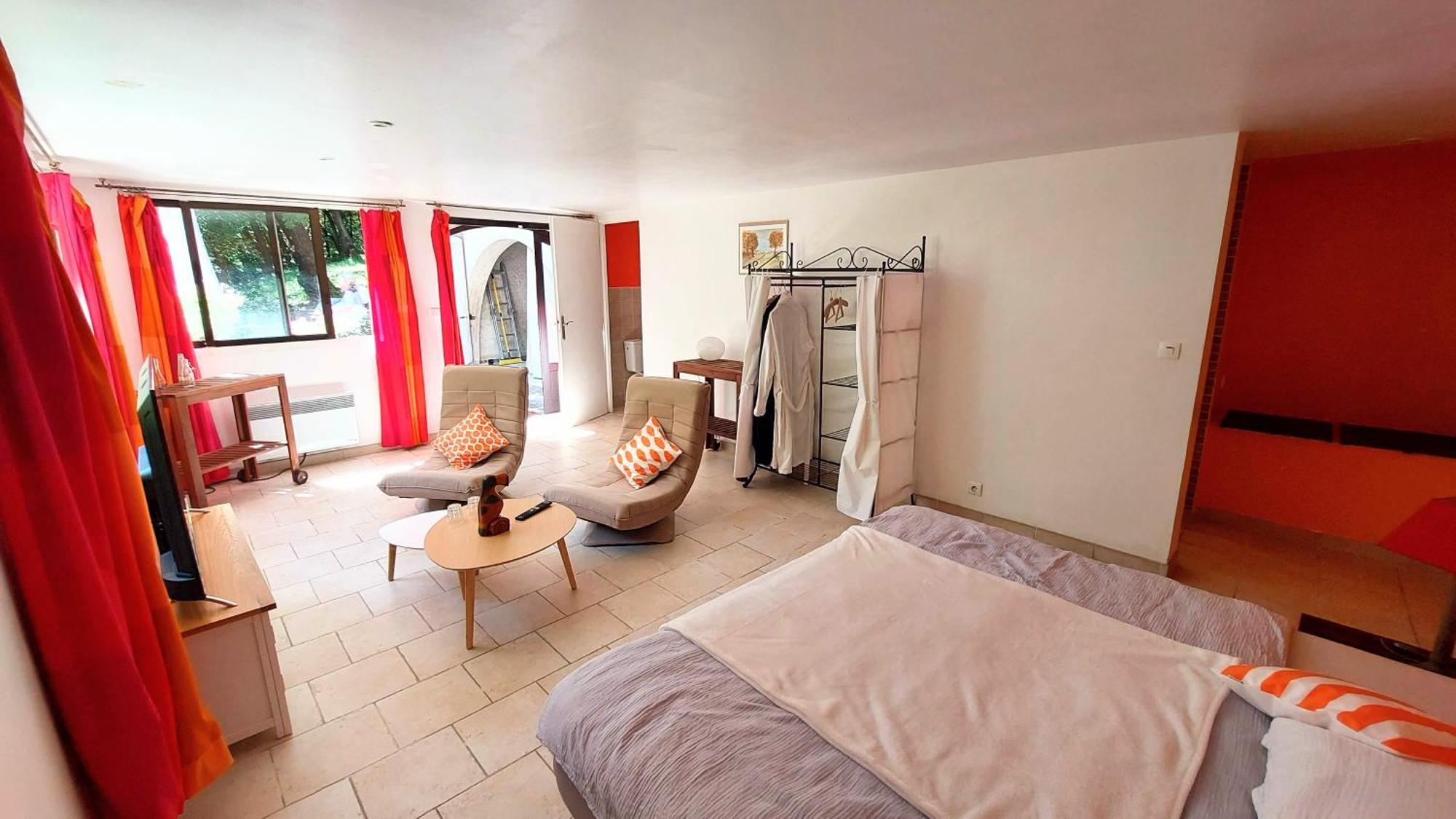 La Deviniere Otel Donzère Oda fotoğraf